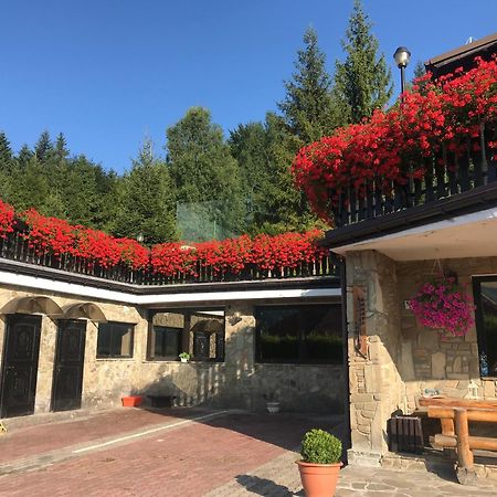 Eden Szczyrk Panzió Kültér fotó