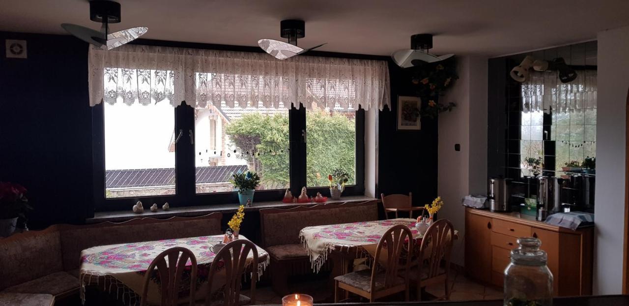 Eden Szczyrk Panzió Kültér fotó